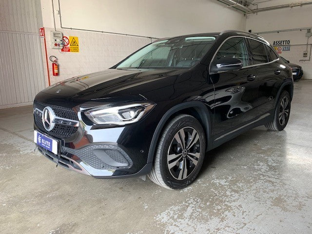 MERCEDES BENZ GLA 200d SPORT PLUS PREZZO PROMO